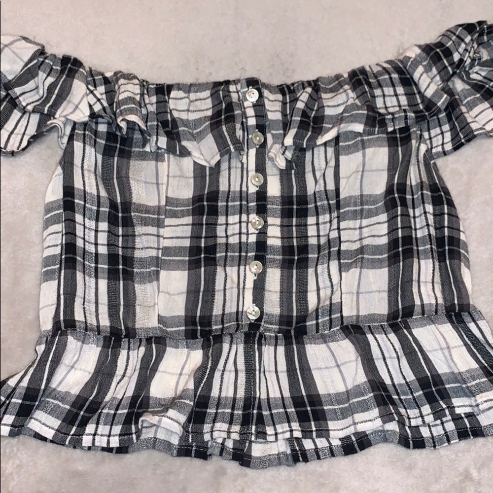 American Eagle Off the Shoulder Top